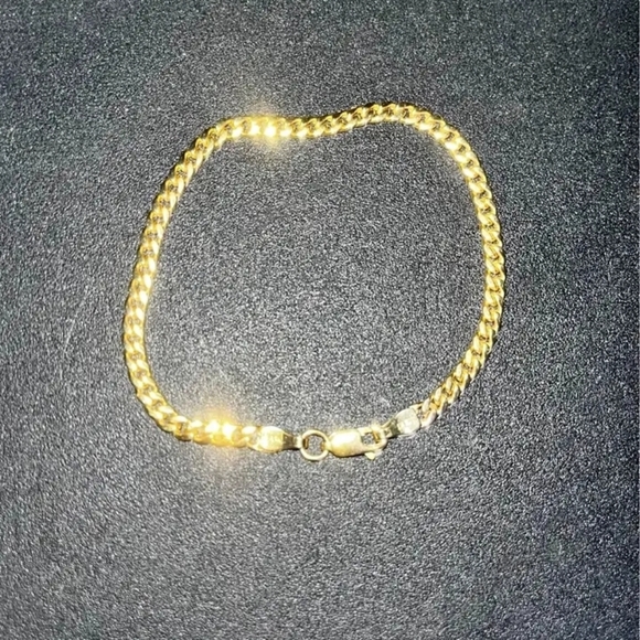 Gold Bracelet - Picture 2 of 2